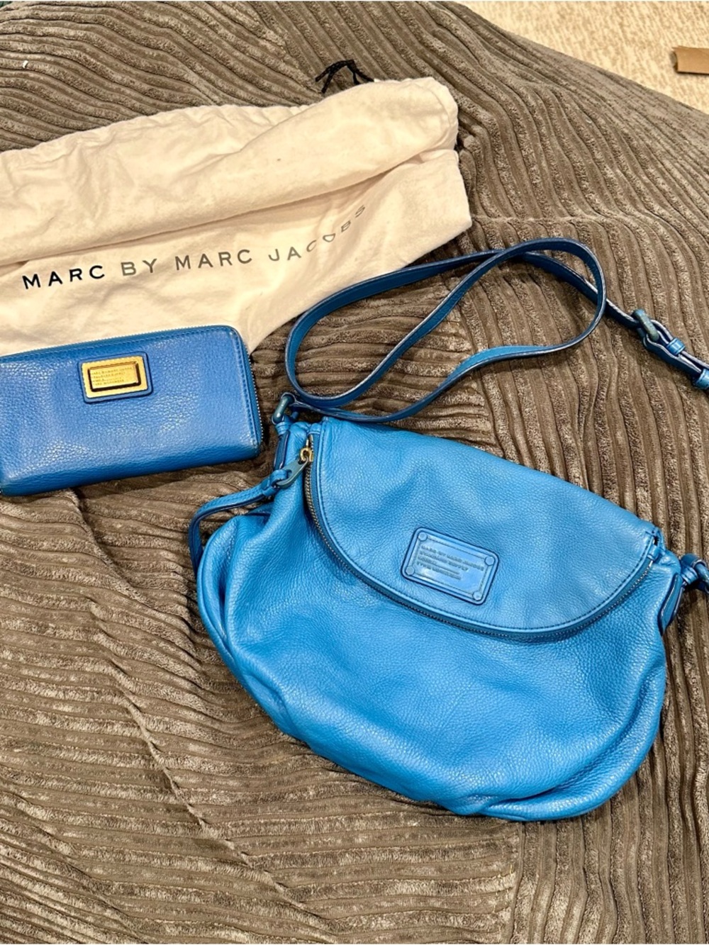 Marc by Marc Jacobs Classic Q Natasha Blue Leather Crossbody Bag and Wallet